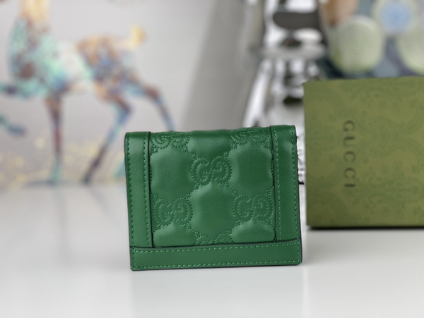 グッチ財布コピー背面デザイン